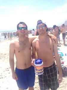 Brothers Roesch (Xi ‘16) and Fogal (Xi ‘17) on beach