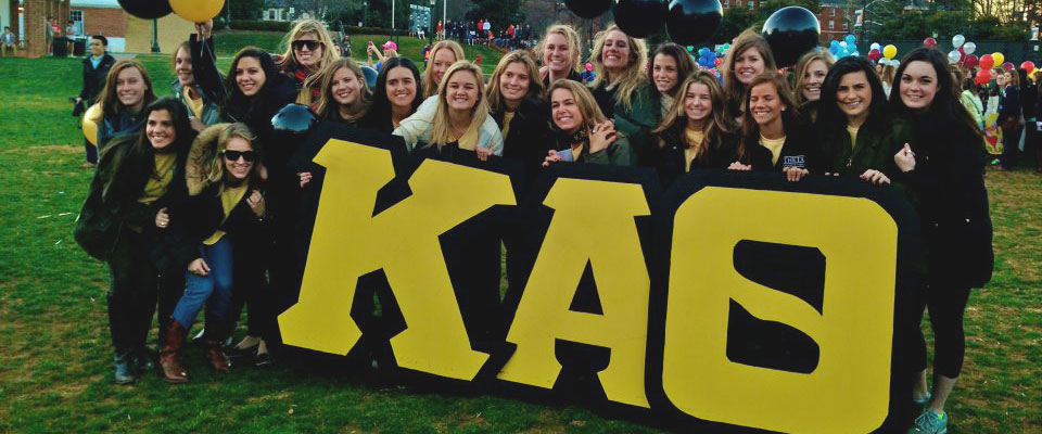 Actives waiting for Pledges at No Name Field on Bid Day